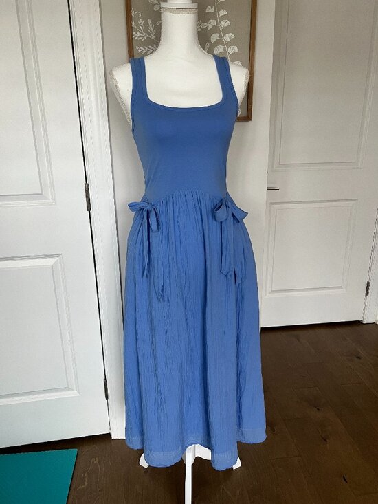 aerie Dresses & Skirts - Aerie Casual Midi Dress Size S